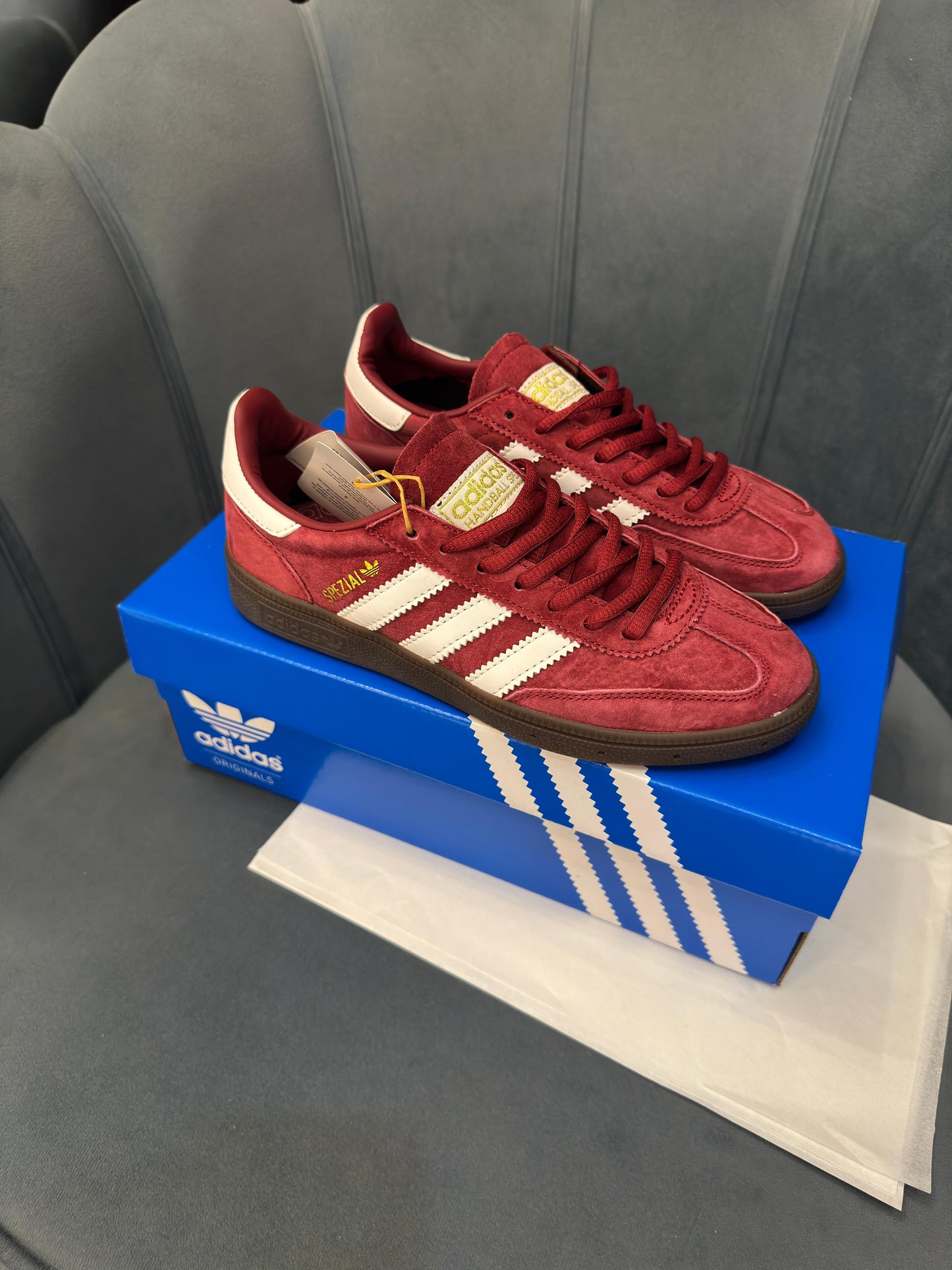 Adidas originals handball spezial cherry
