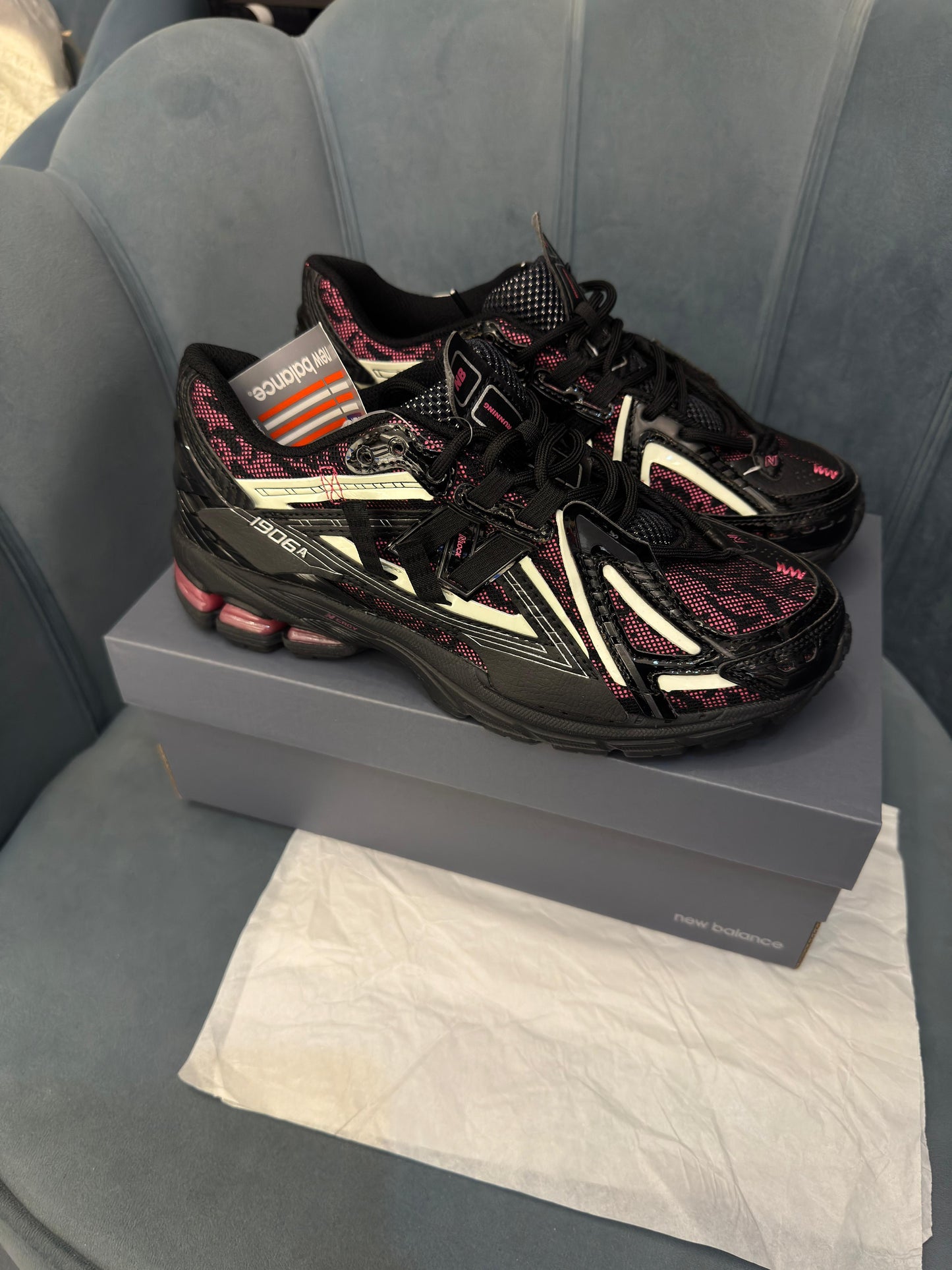 New balance 1906 a dragon berry