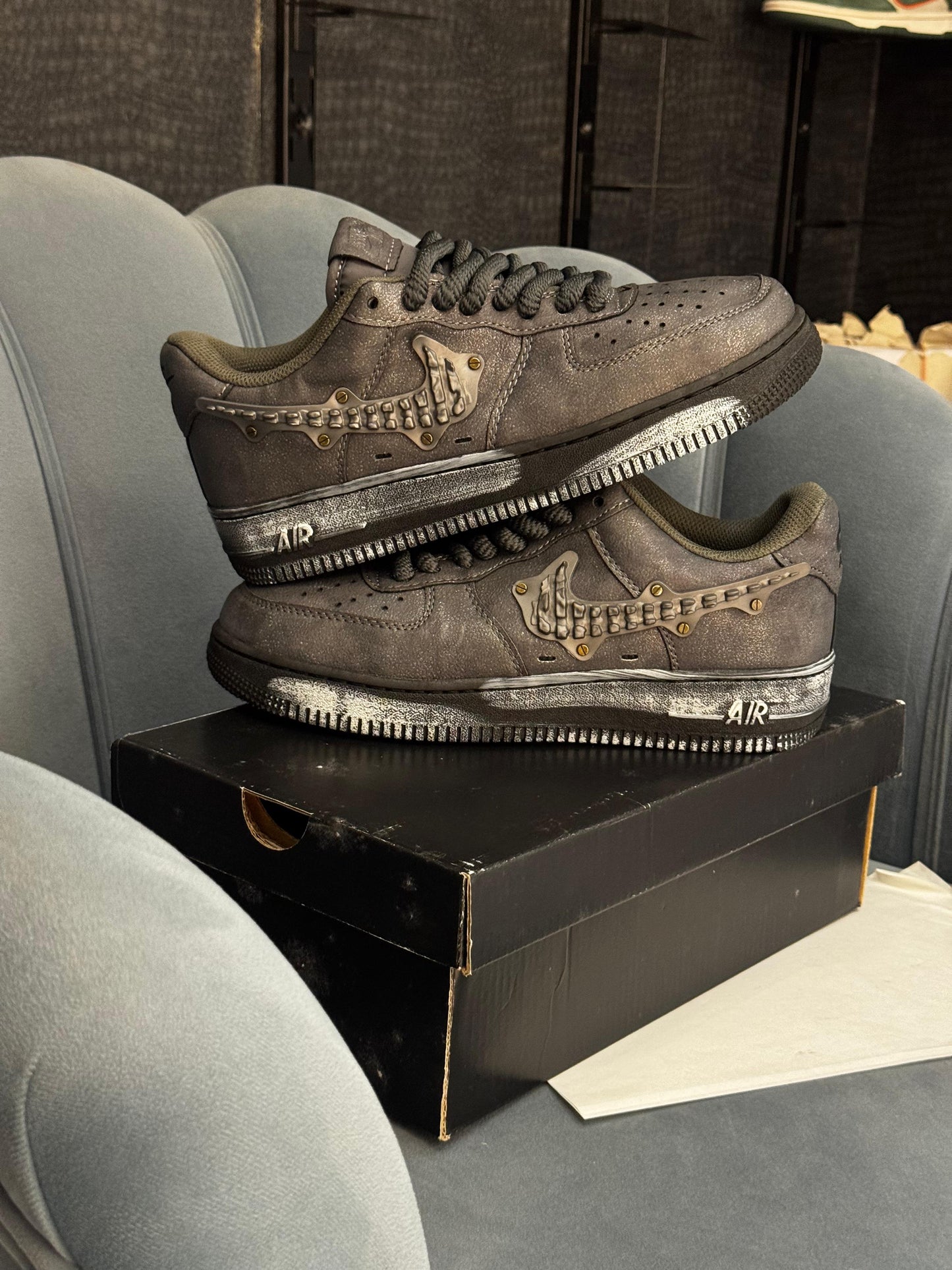 Nike airforce 1 metalwork