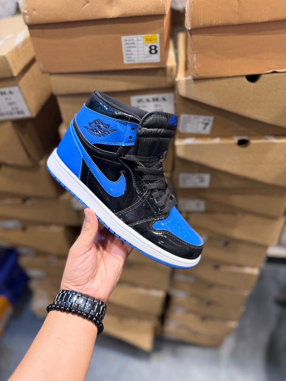 Nike air jordans retro 1 patent royal blue