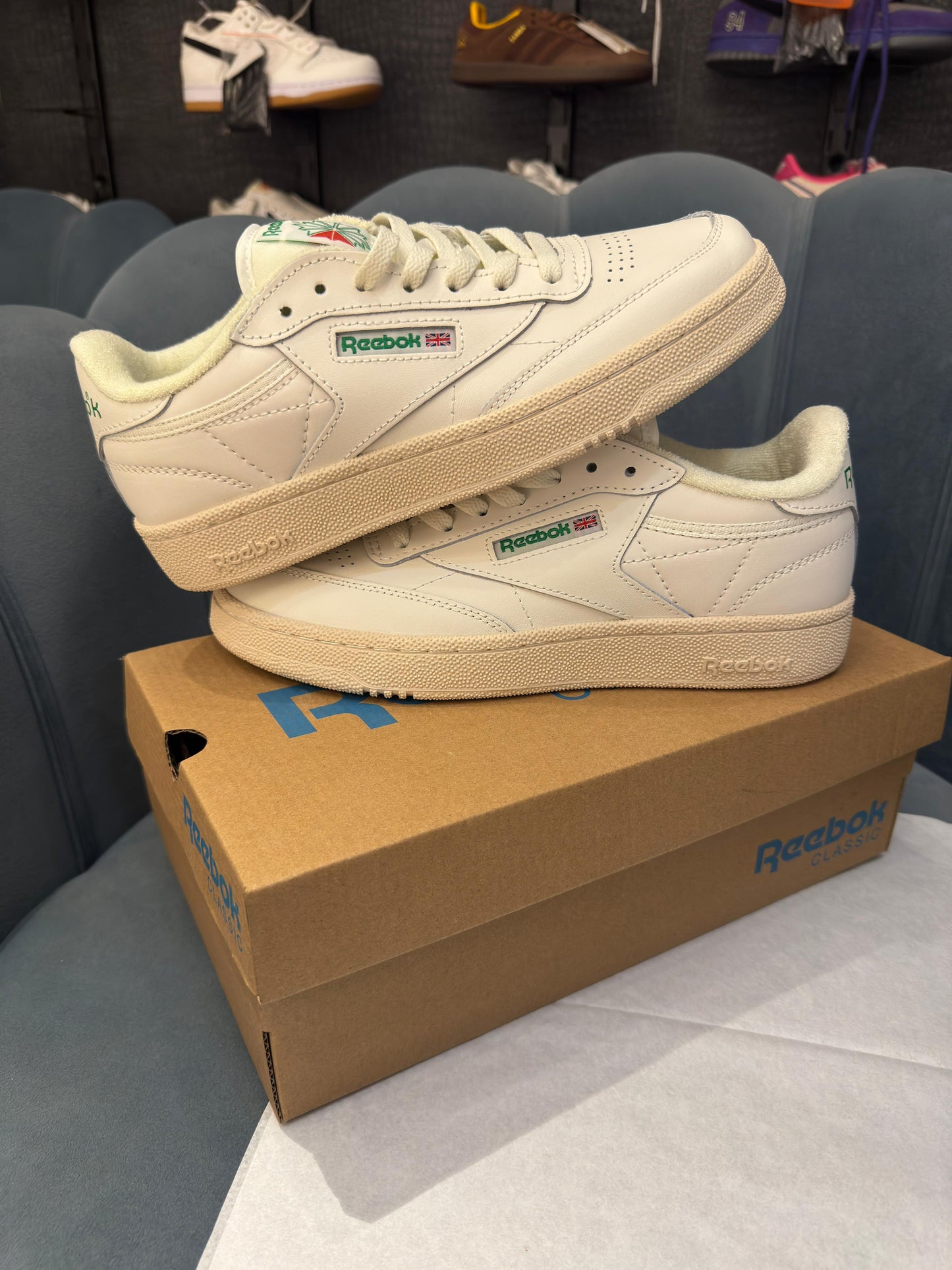 Reebok classic chalk paperwhite