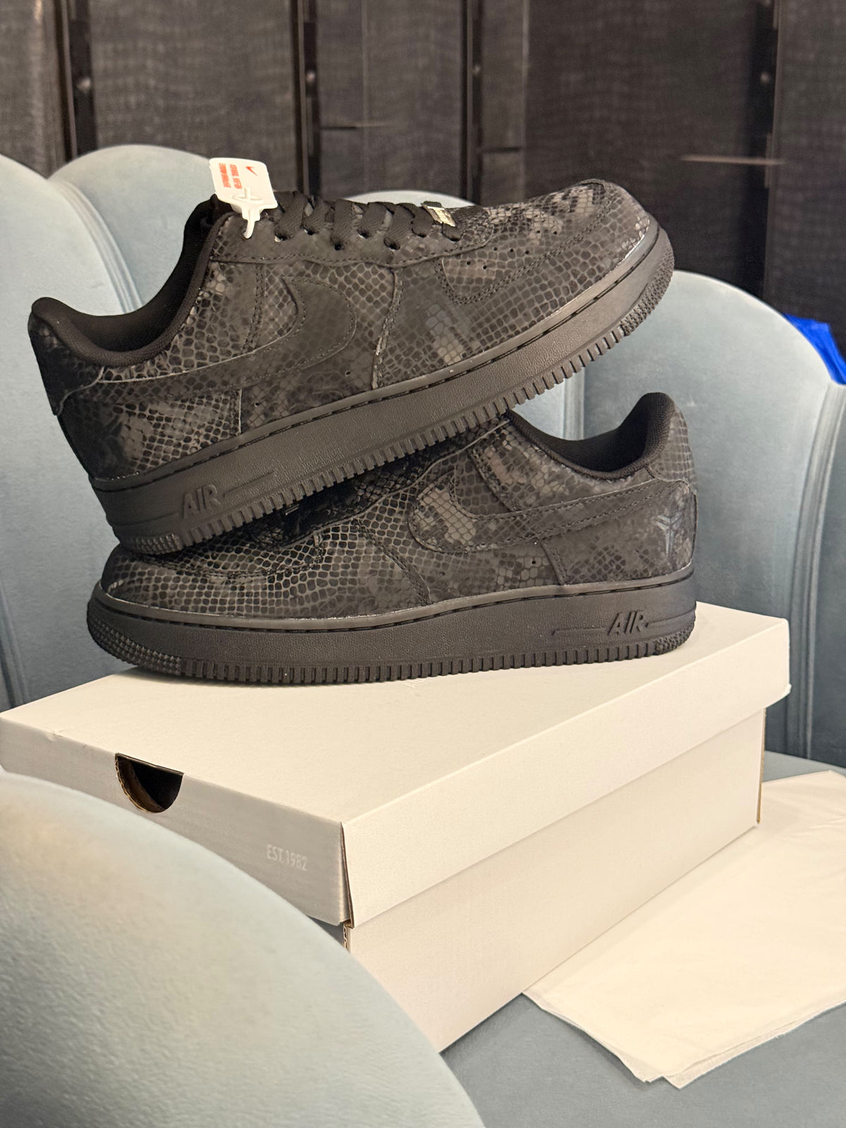 Nike airforce one kobe bryant black