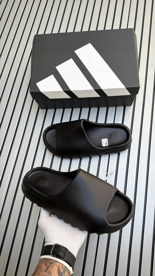 Adidas yeezy slide