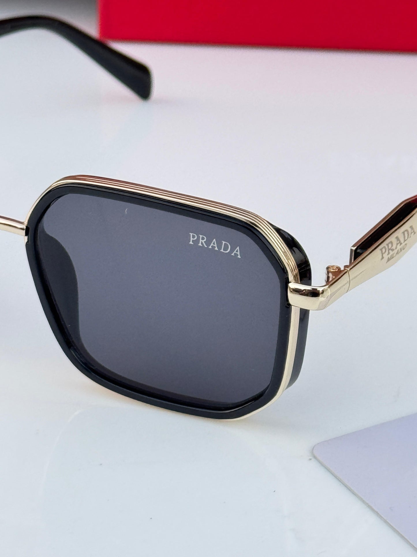 PRADA