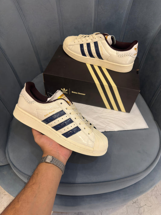 Adidas originals superstar wales boner