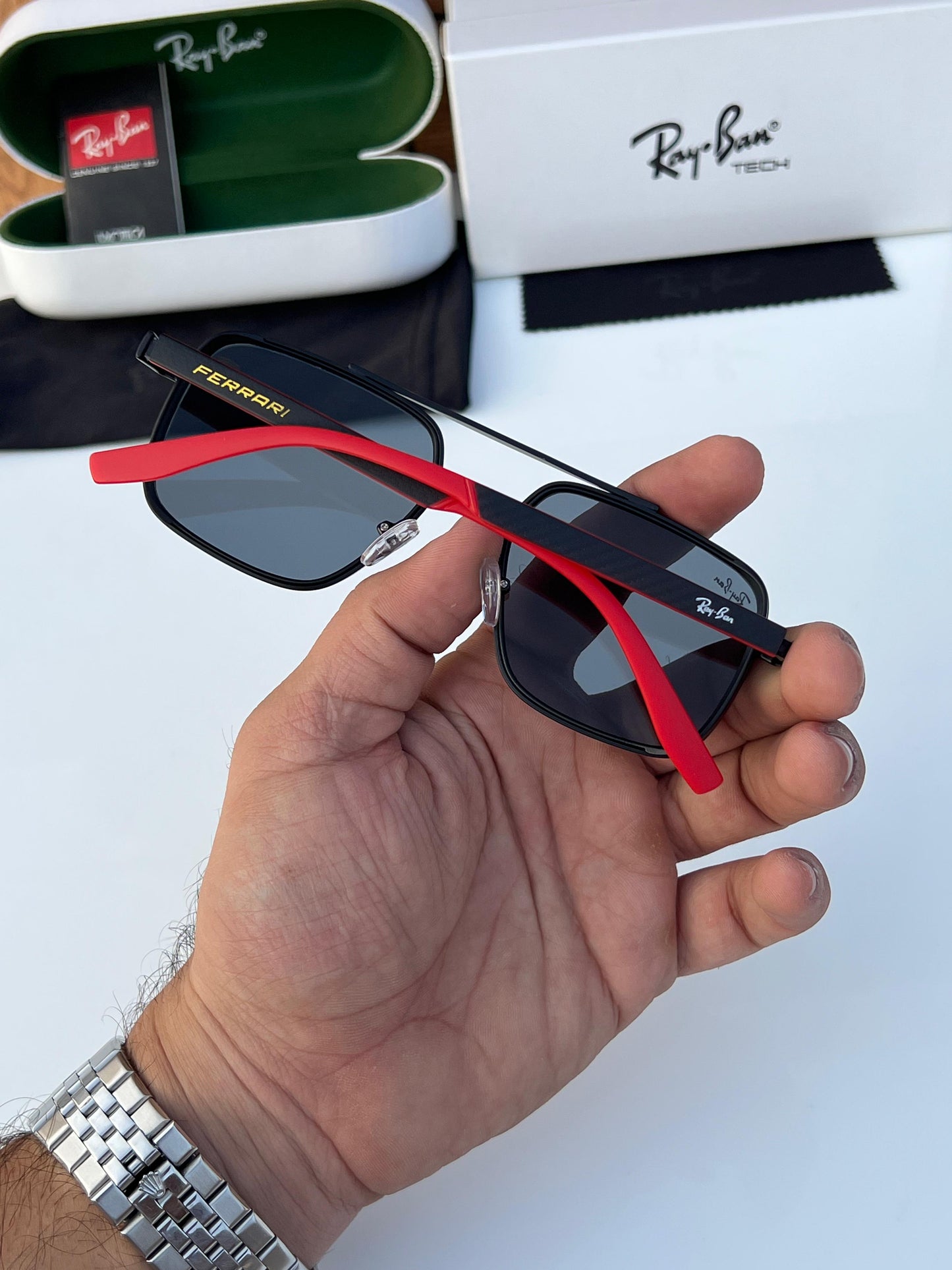 Ray ban Ferrari