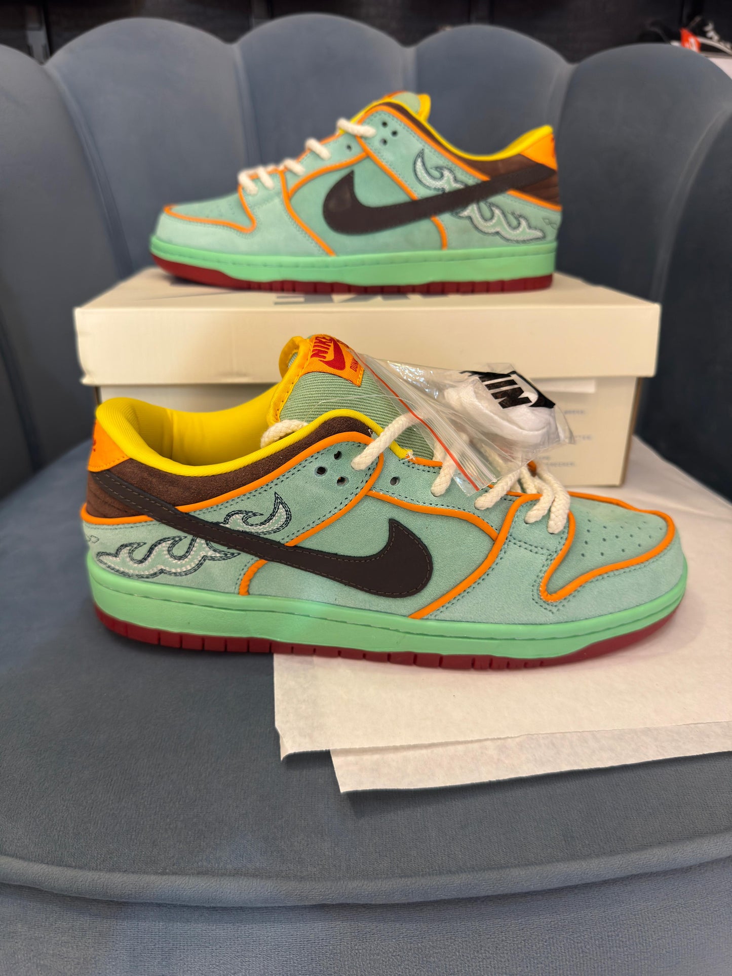 Nike sb dunk rodeo tourmaline