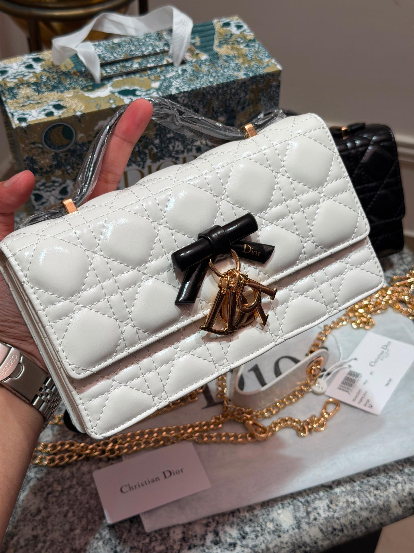 Dior