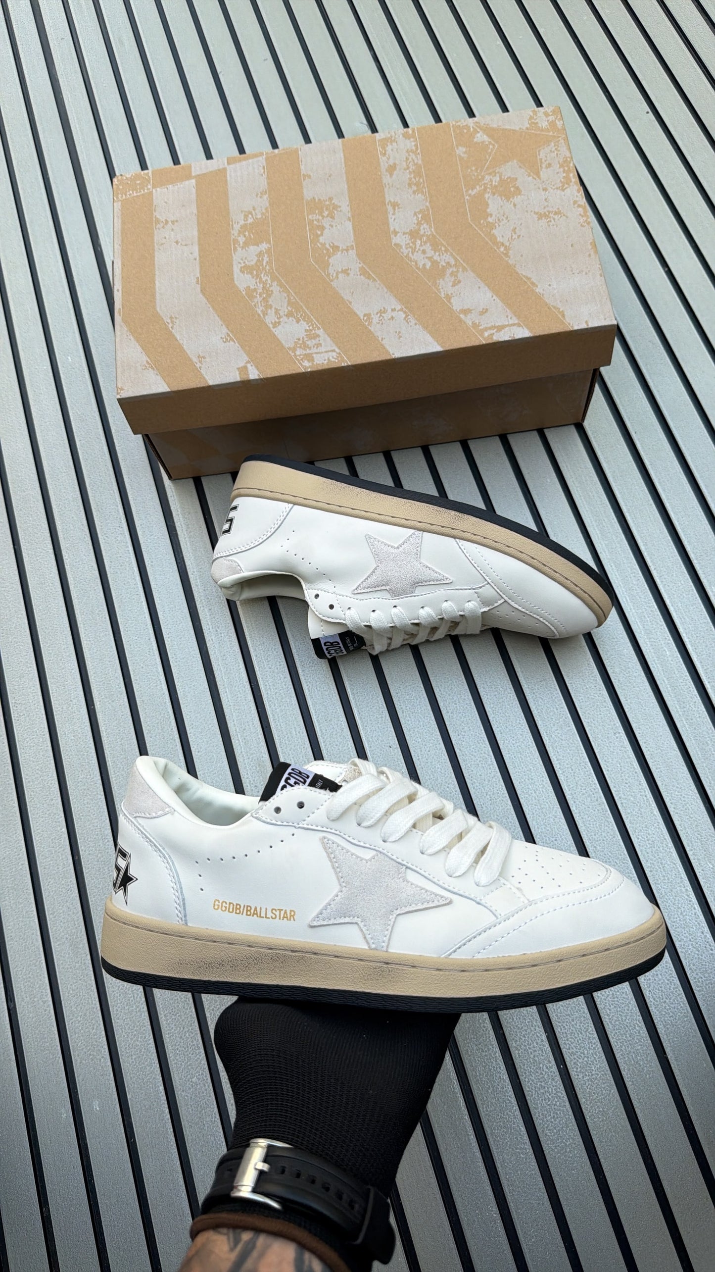 Golden goose ball star