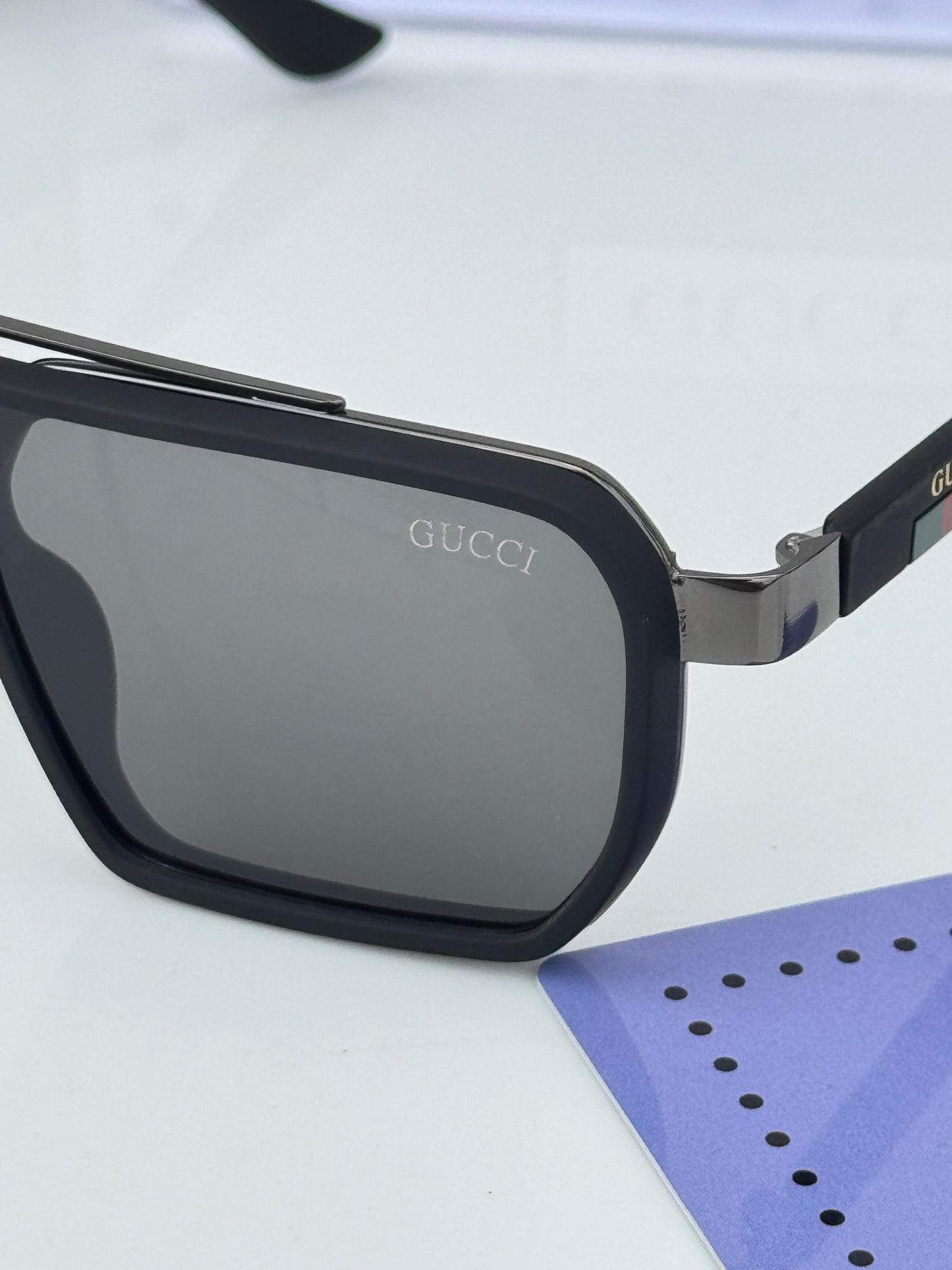 GUCCI