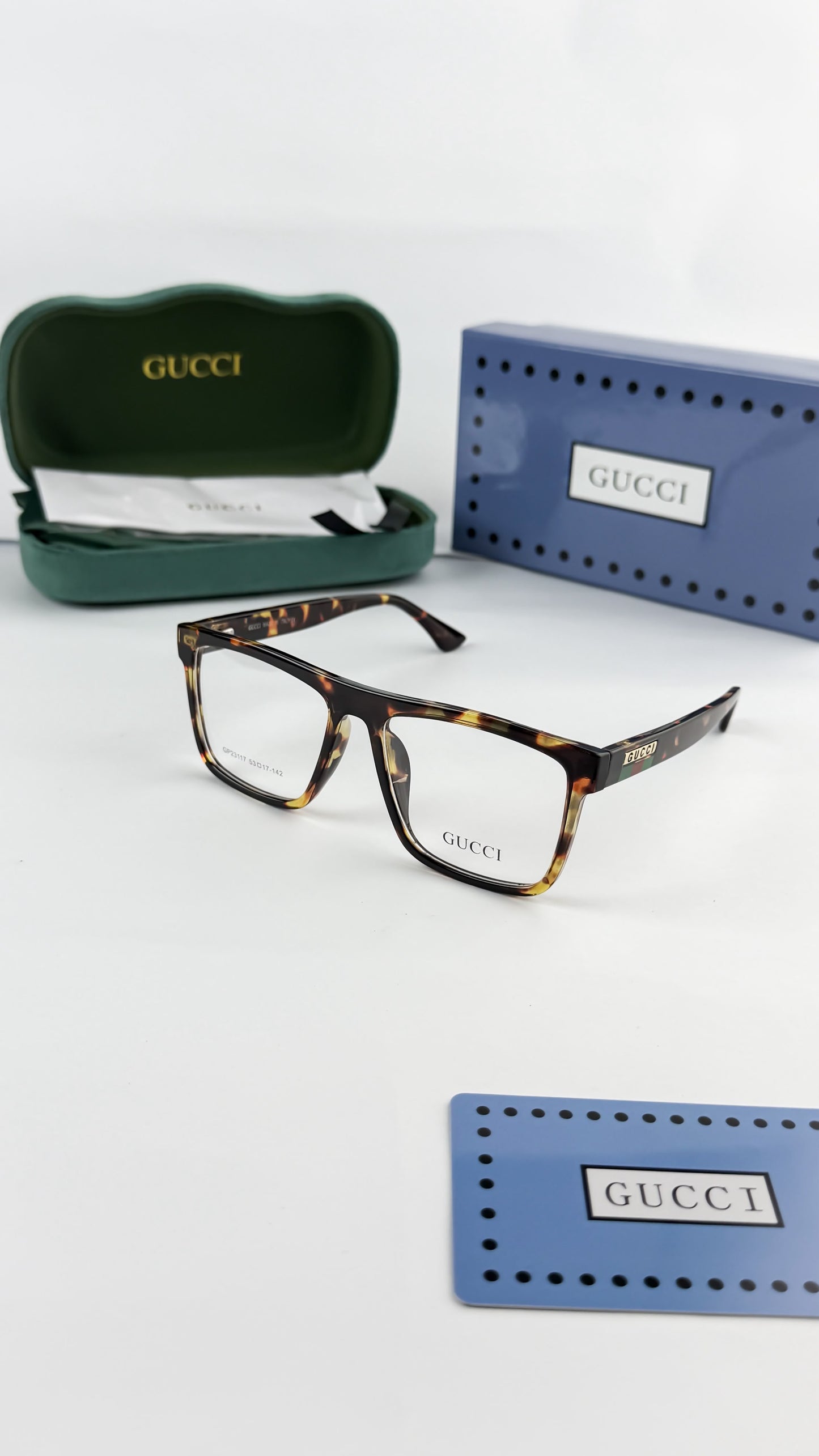 GUCCI