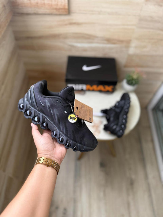 Nike airmax DN8 black red