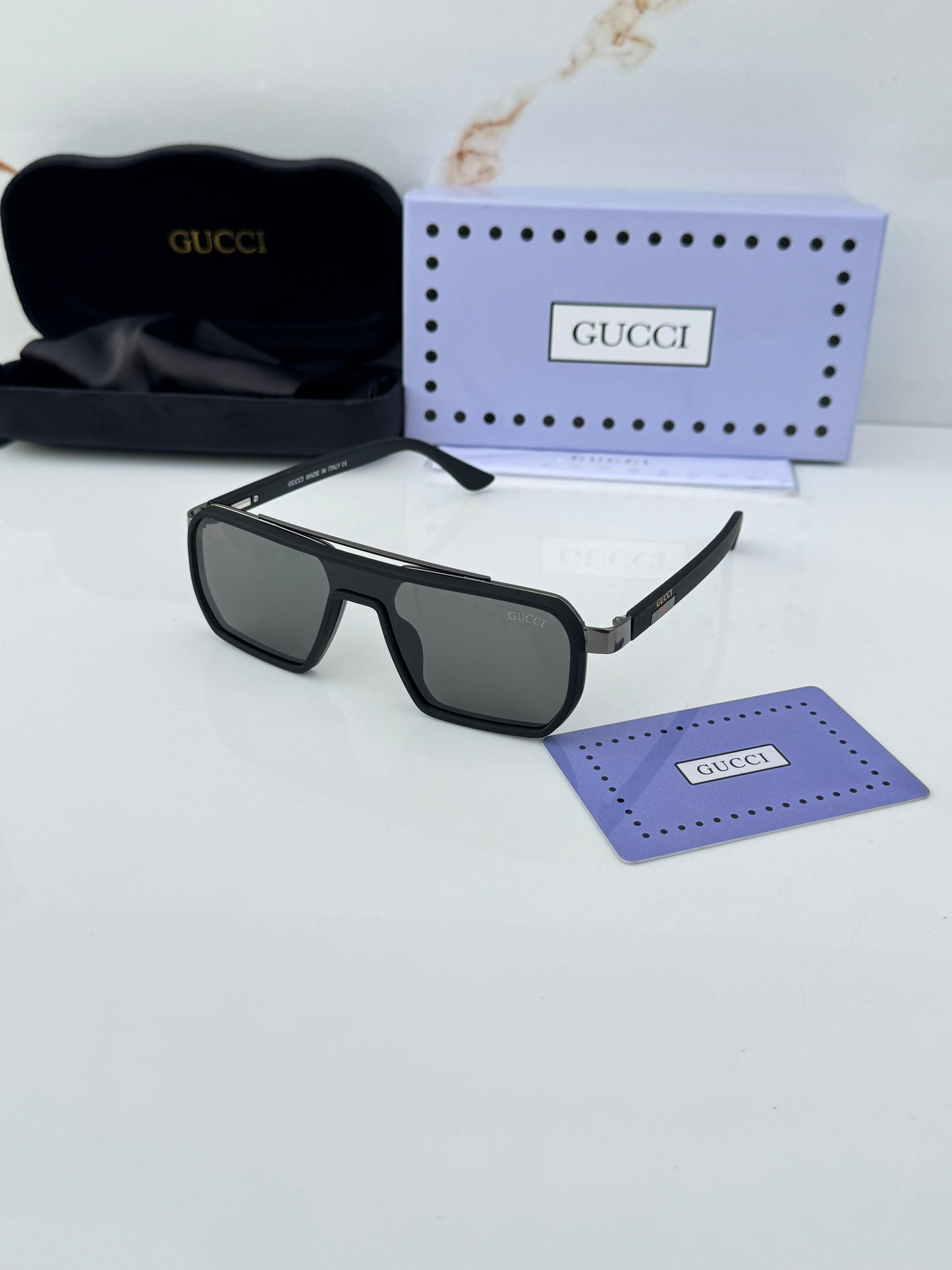 GUCCI