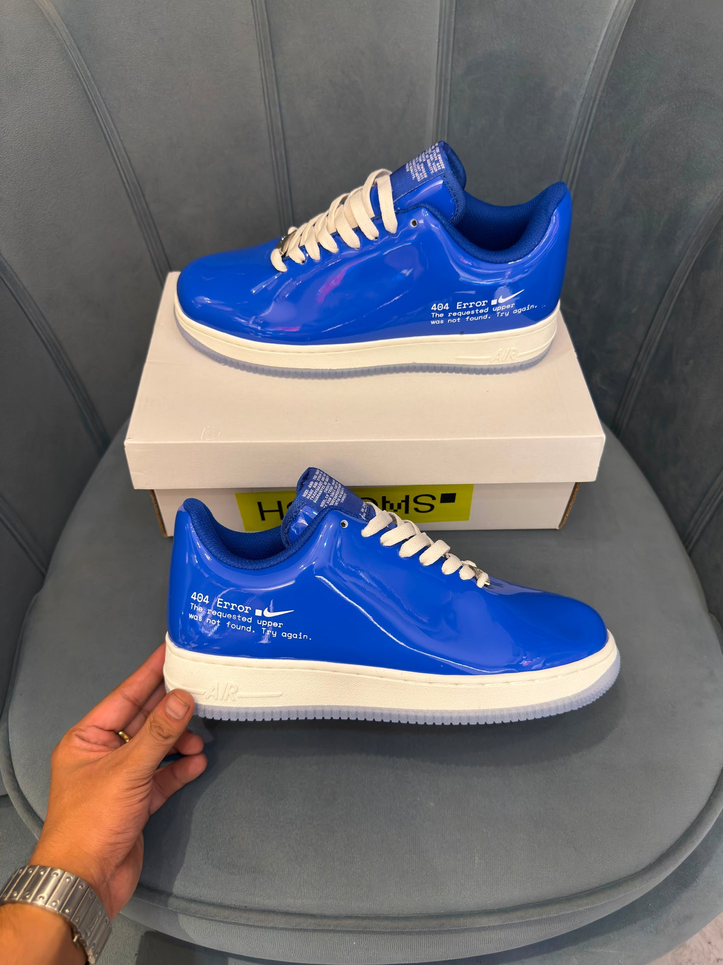 Nike airforce one 404 swoosh error blue