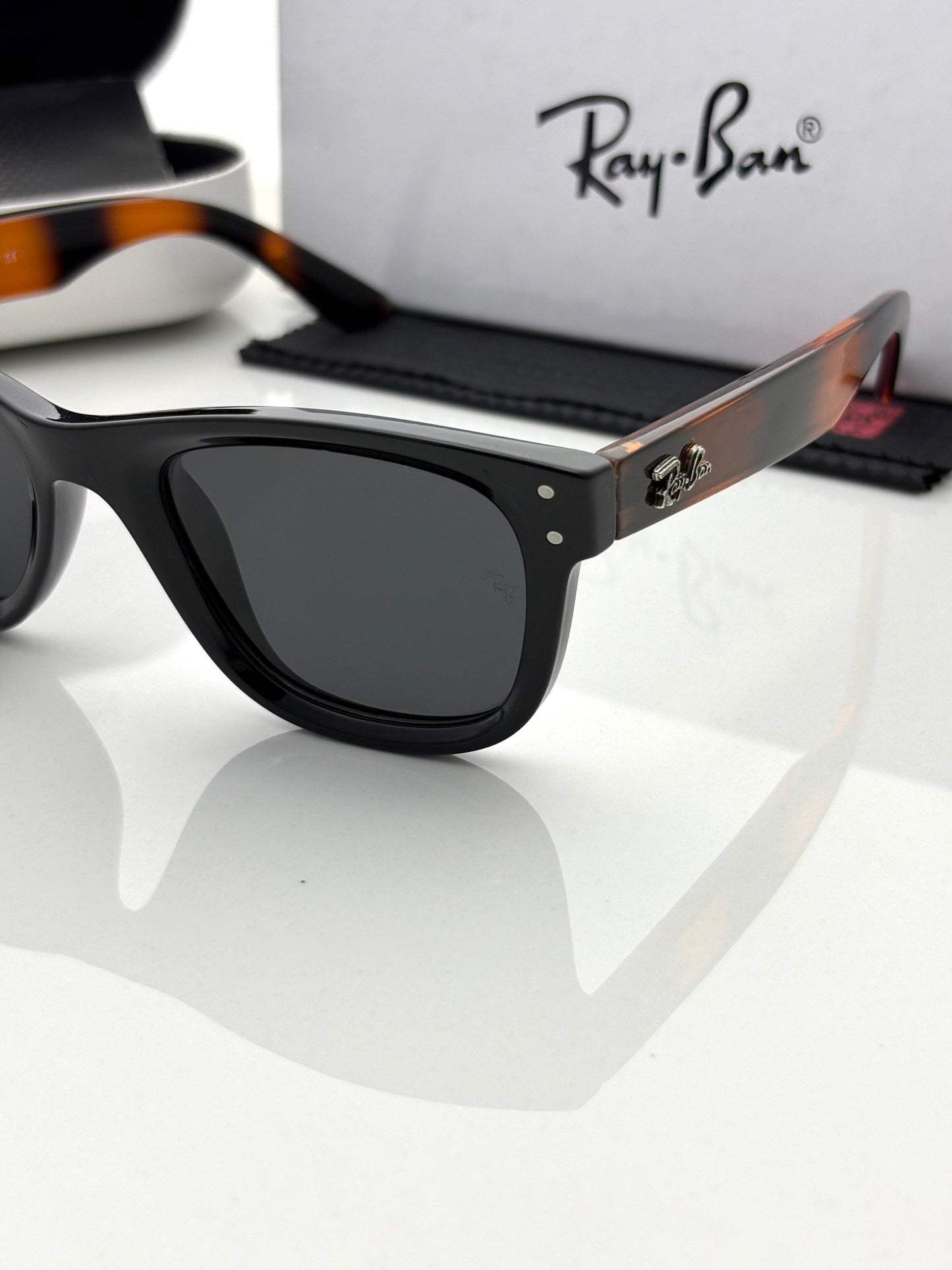 Rayban