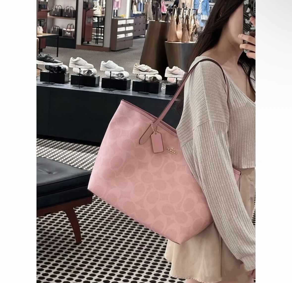 Coach city tote