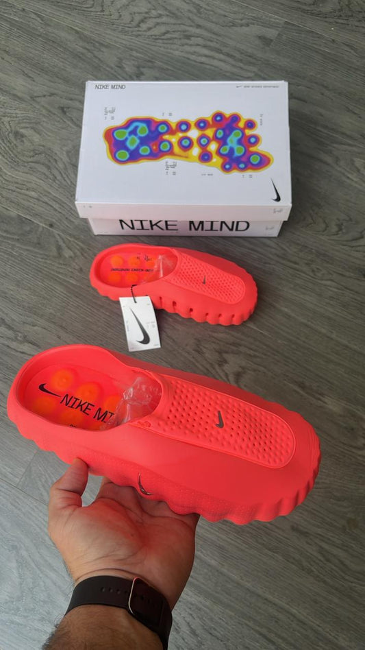 Nike mind 001