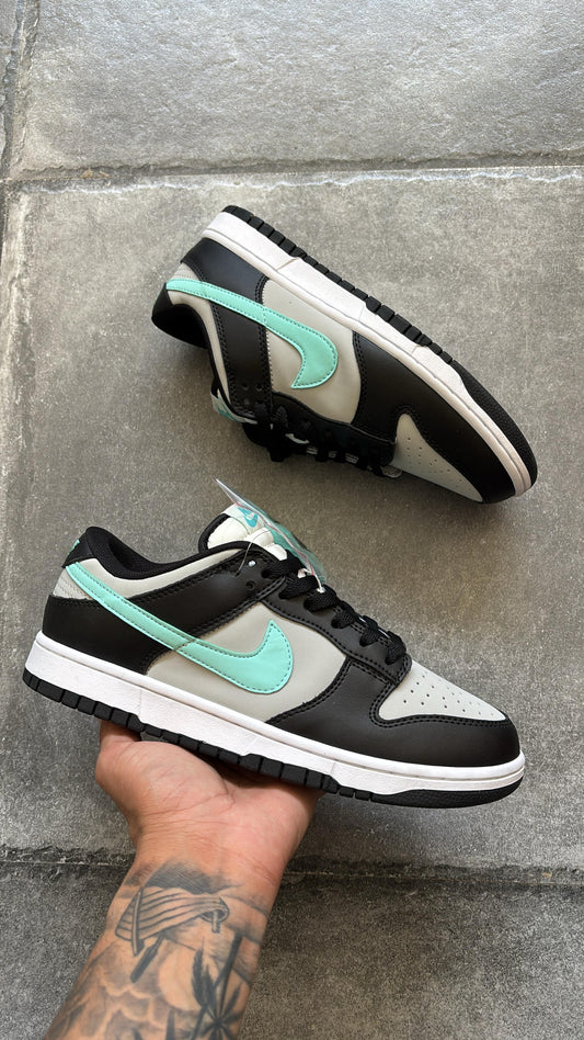 Nike sb dunk low light bone tropical twist