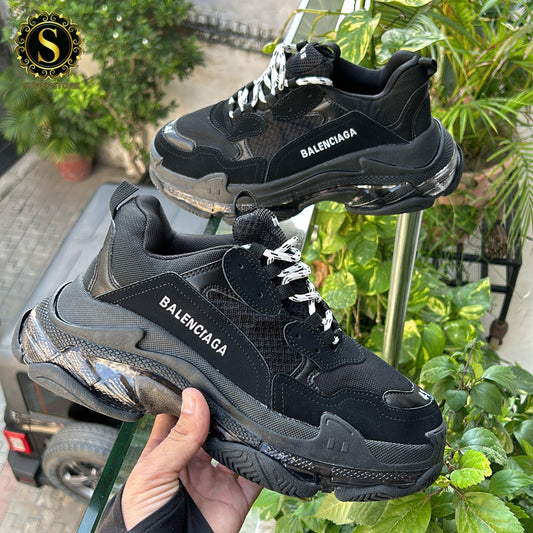 Balenciaga triple s