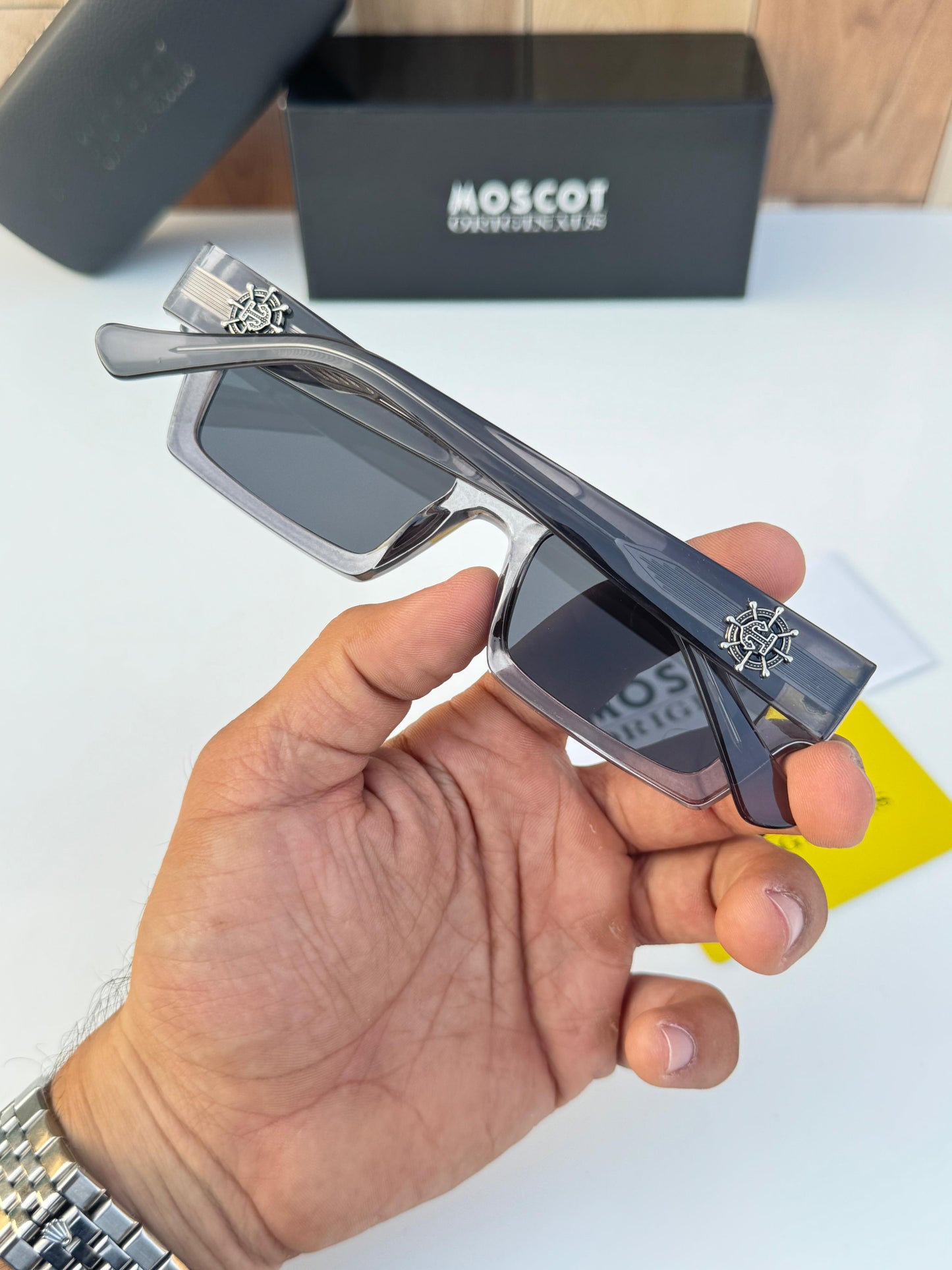 Moscot