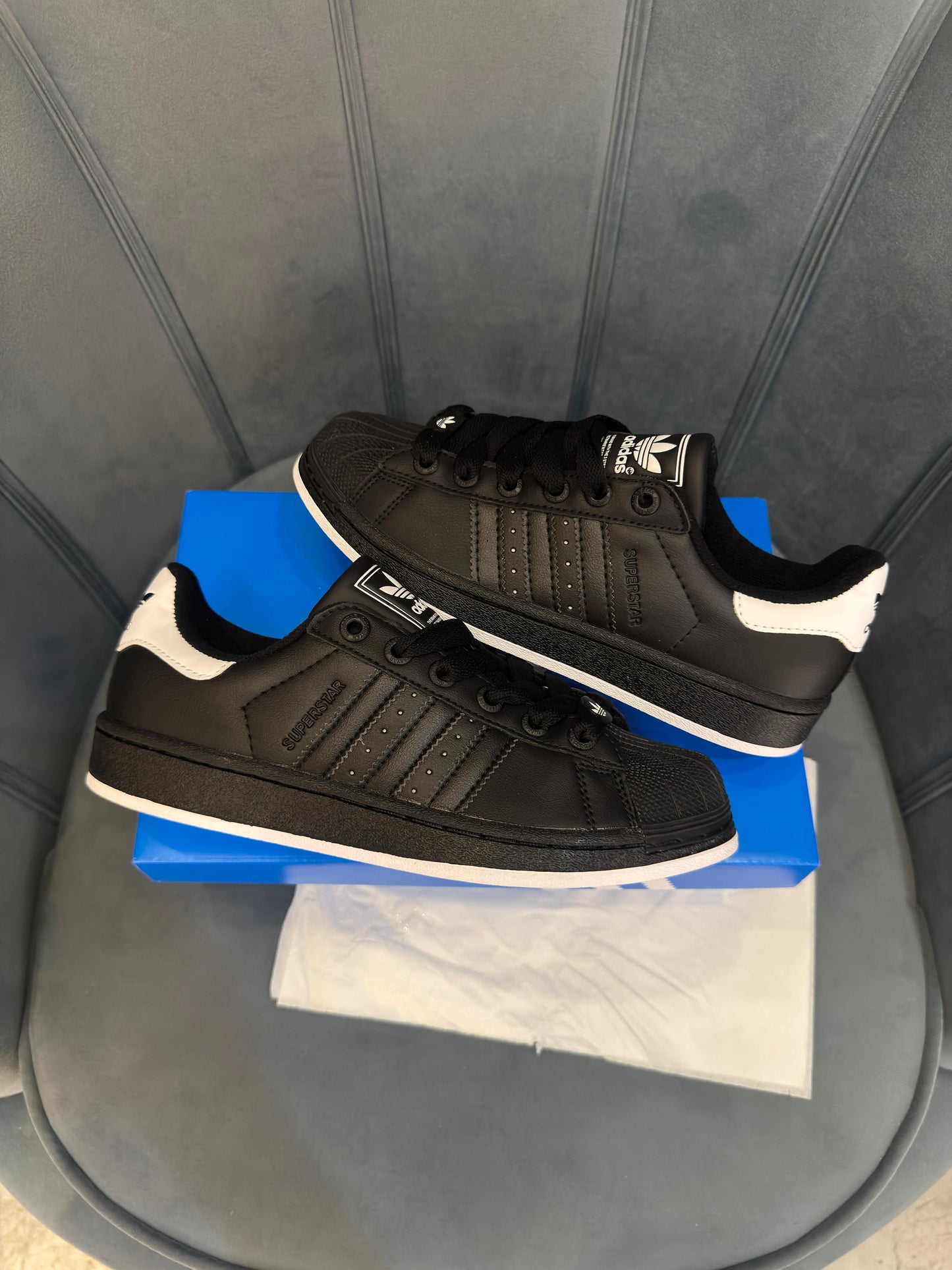 Adidas originals superstar black white sole