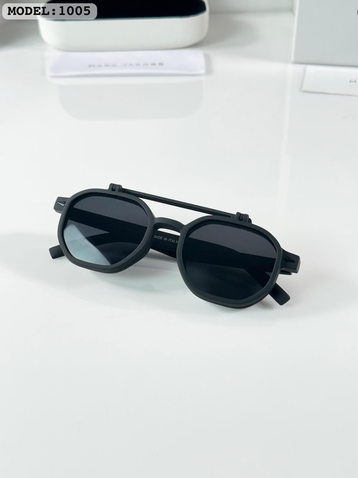 Marc jacobs flip