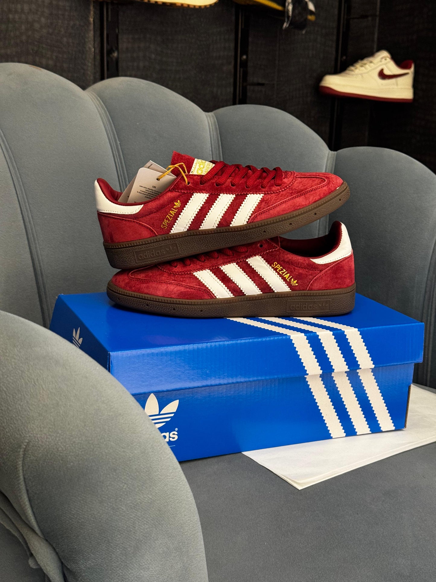 Adidas originals handball spezial cherry