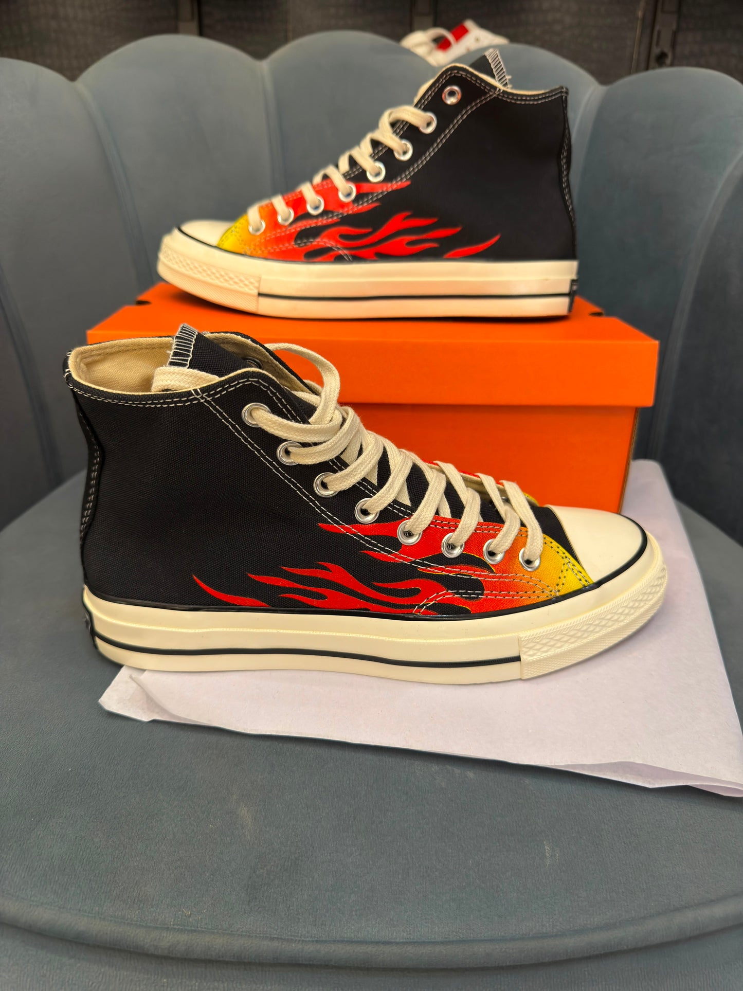 Converse chuck 70 mid flame fire