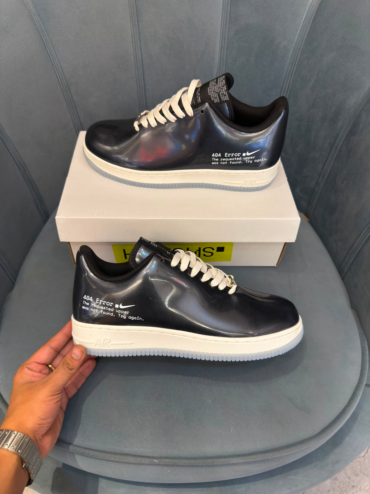 Nike airforce one 404 swoosh error black