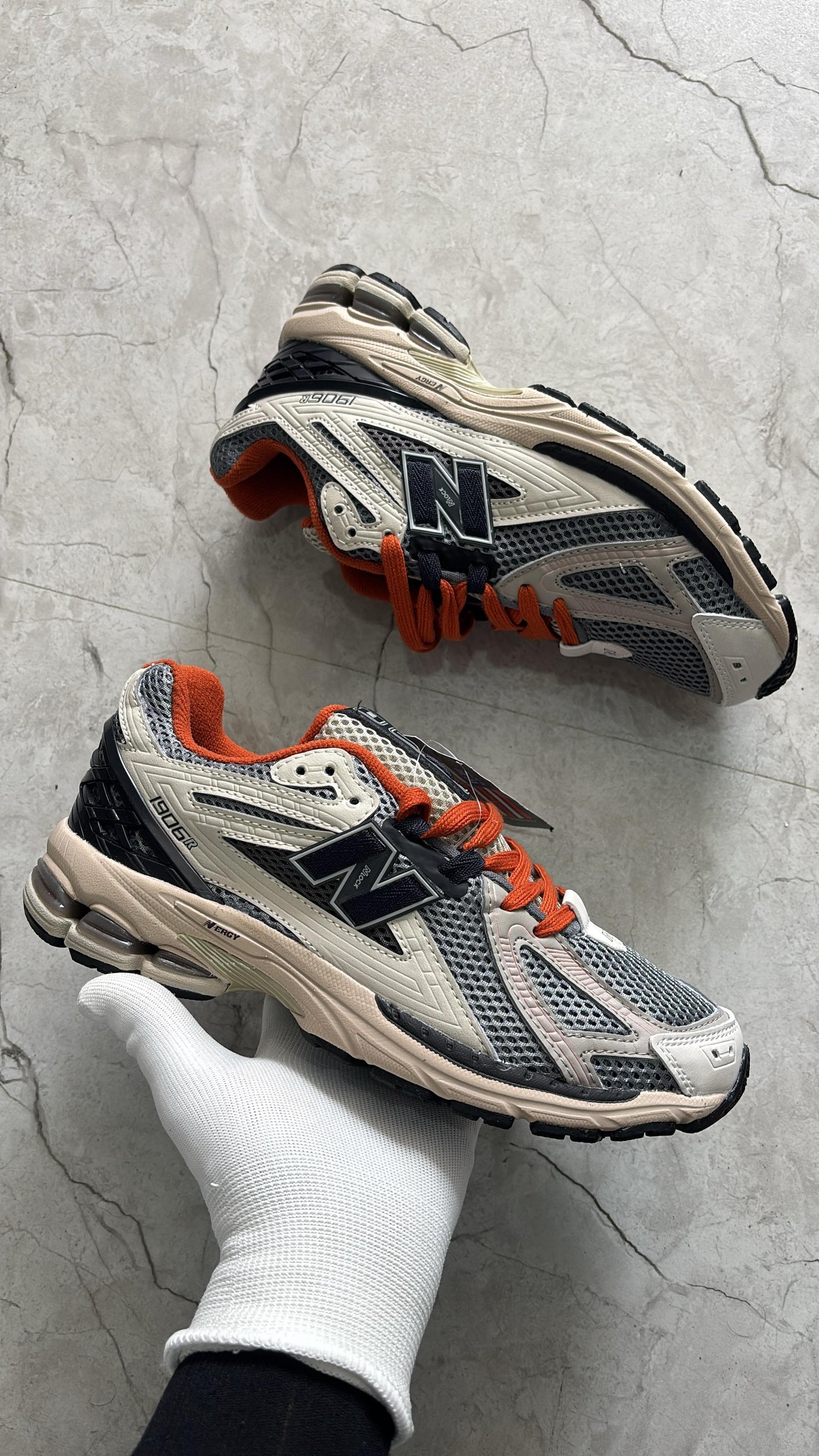 New balance 1906