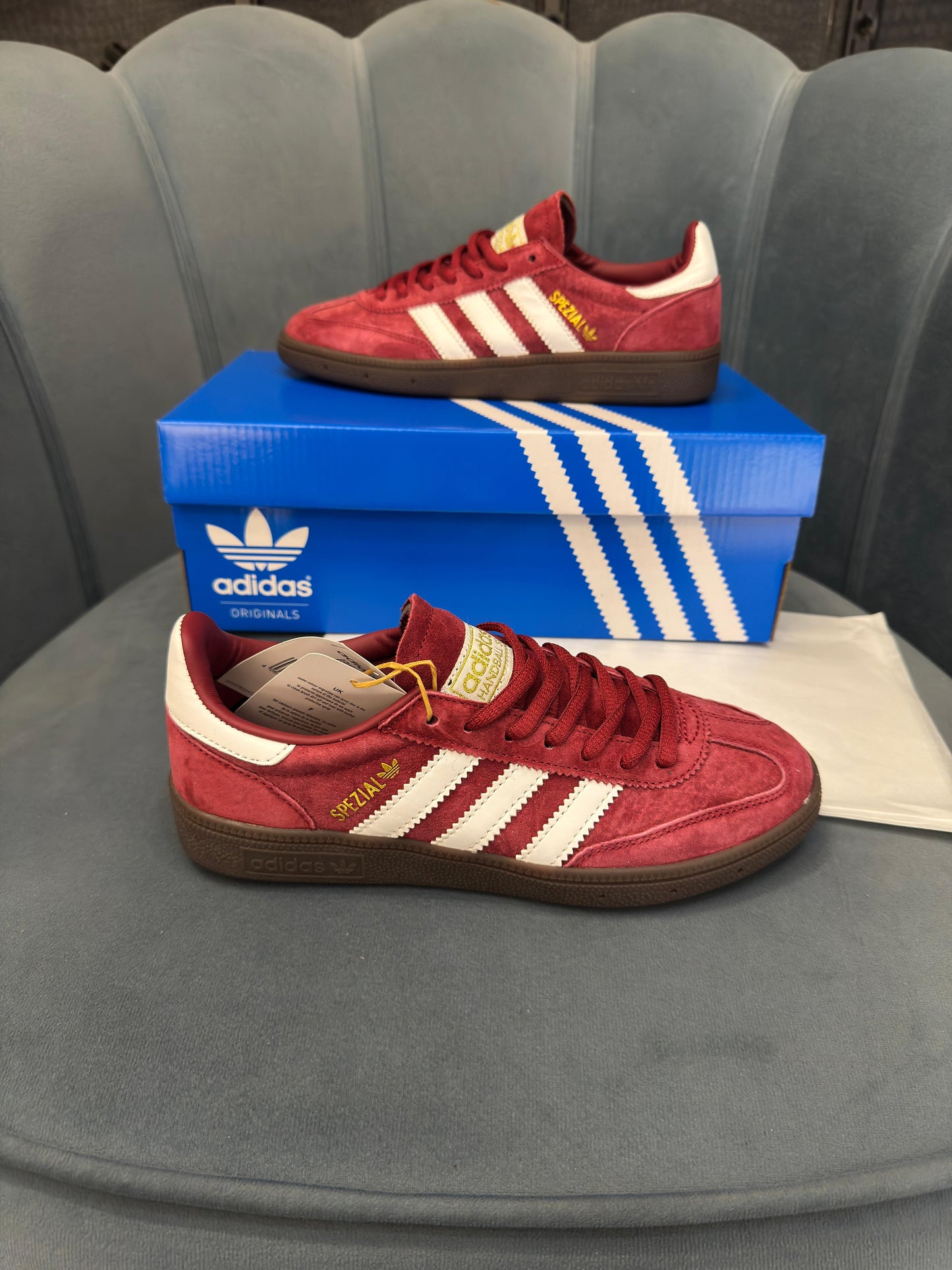 Adidas originals handball spezial cherry