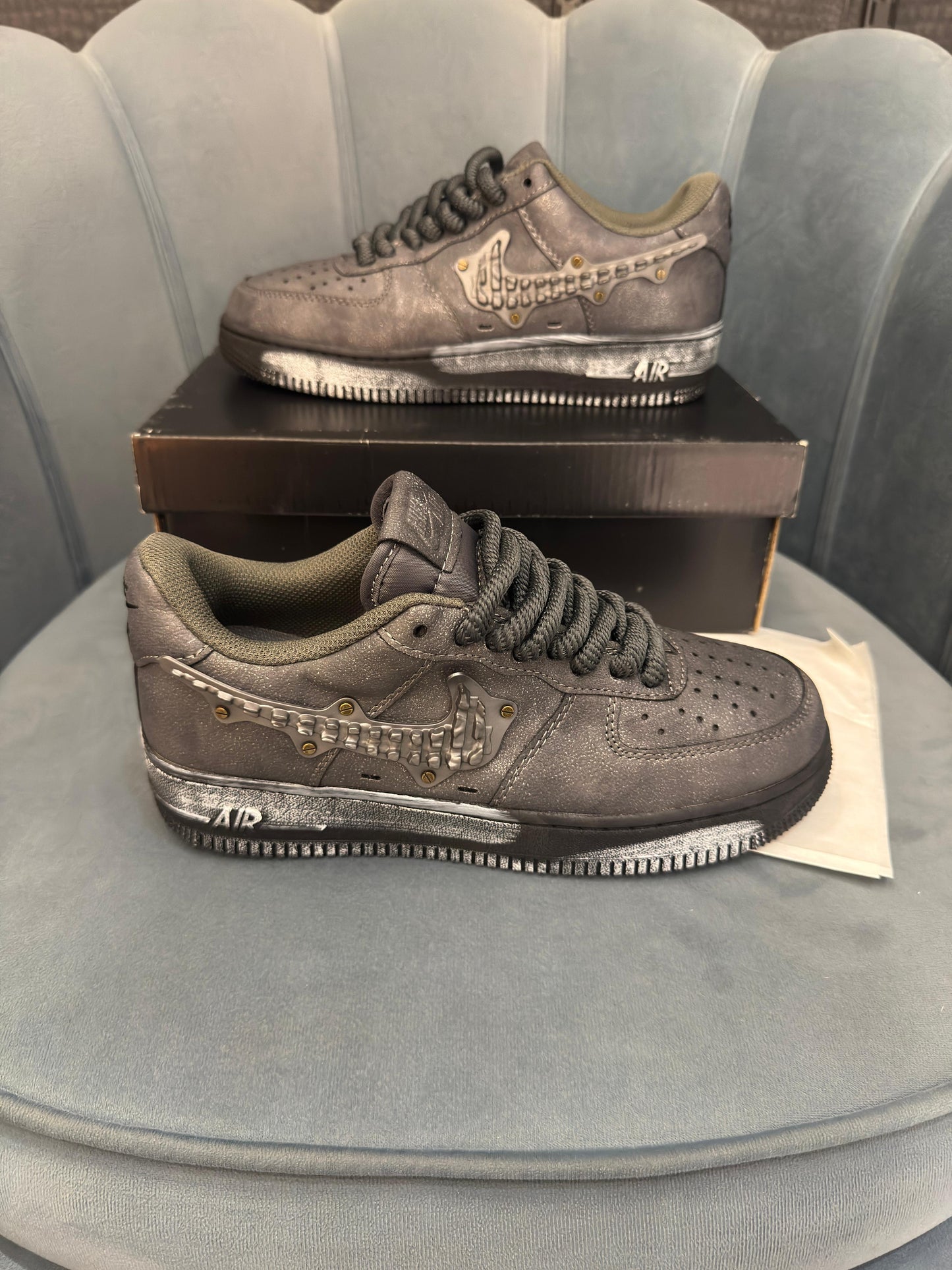 Nike airforce 1 metalwork