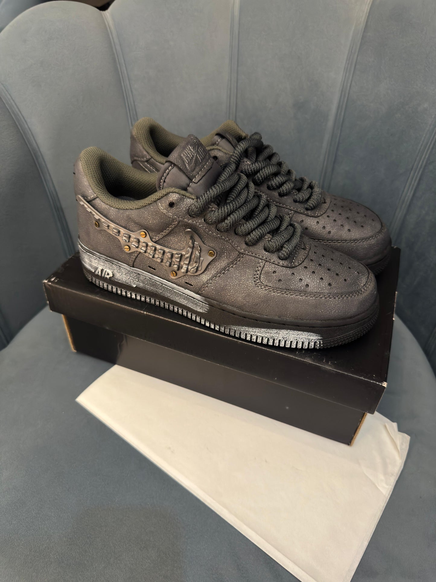 Nike airforce 1 metalwork