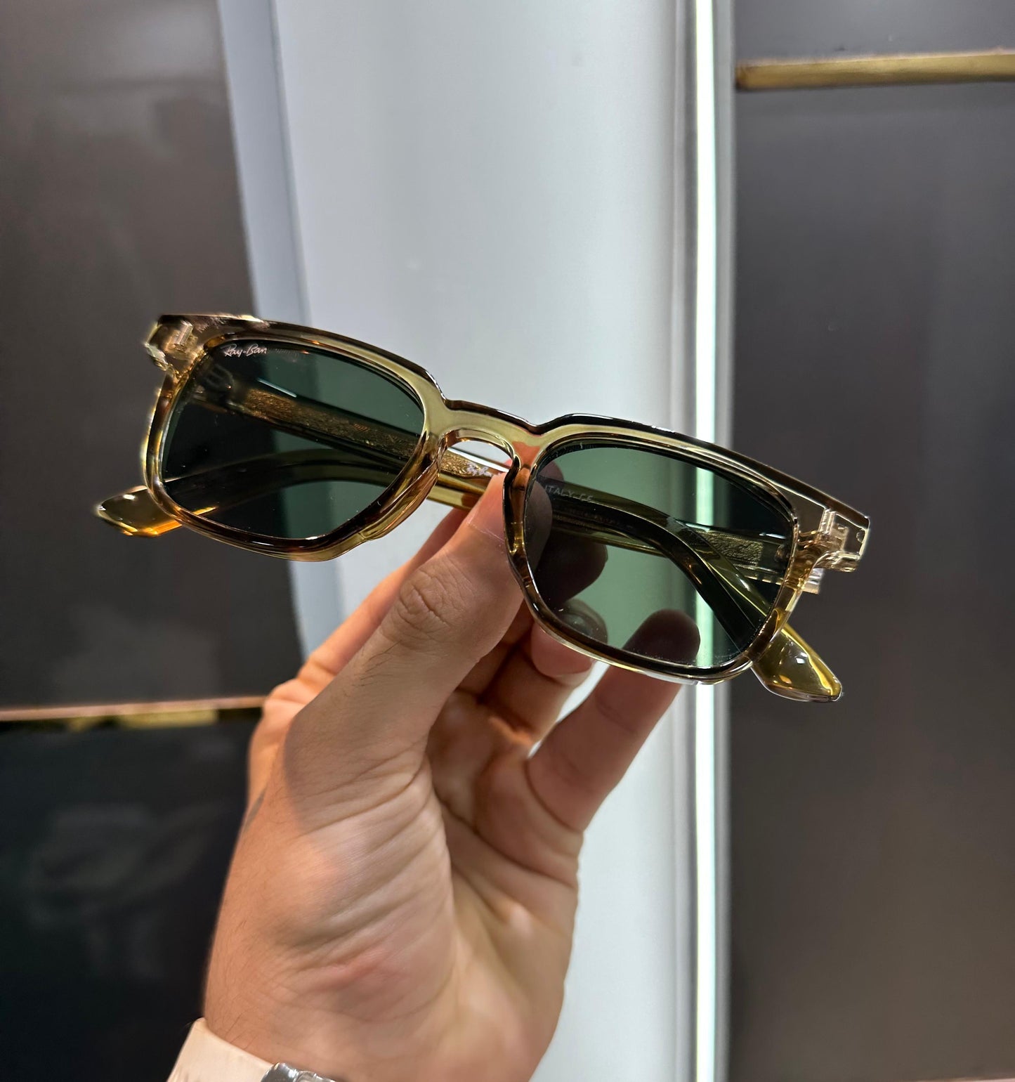 Rayban
