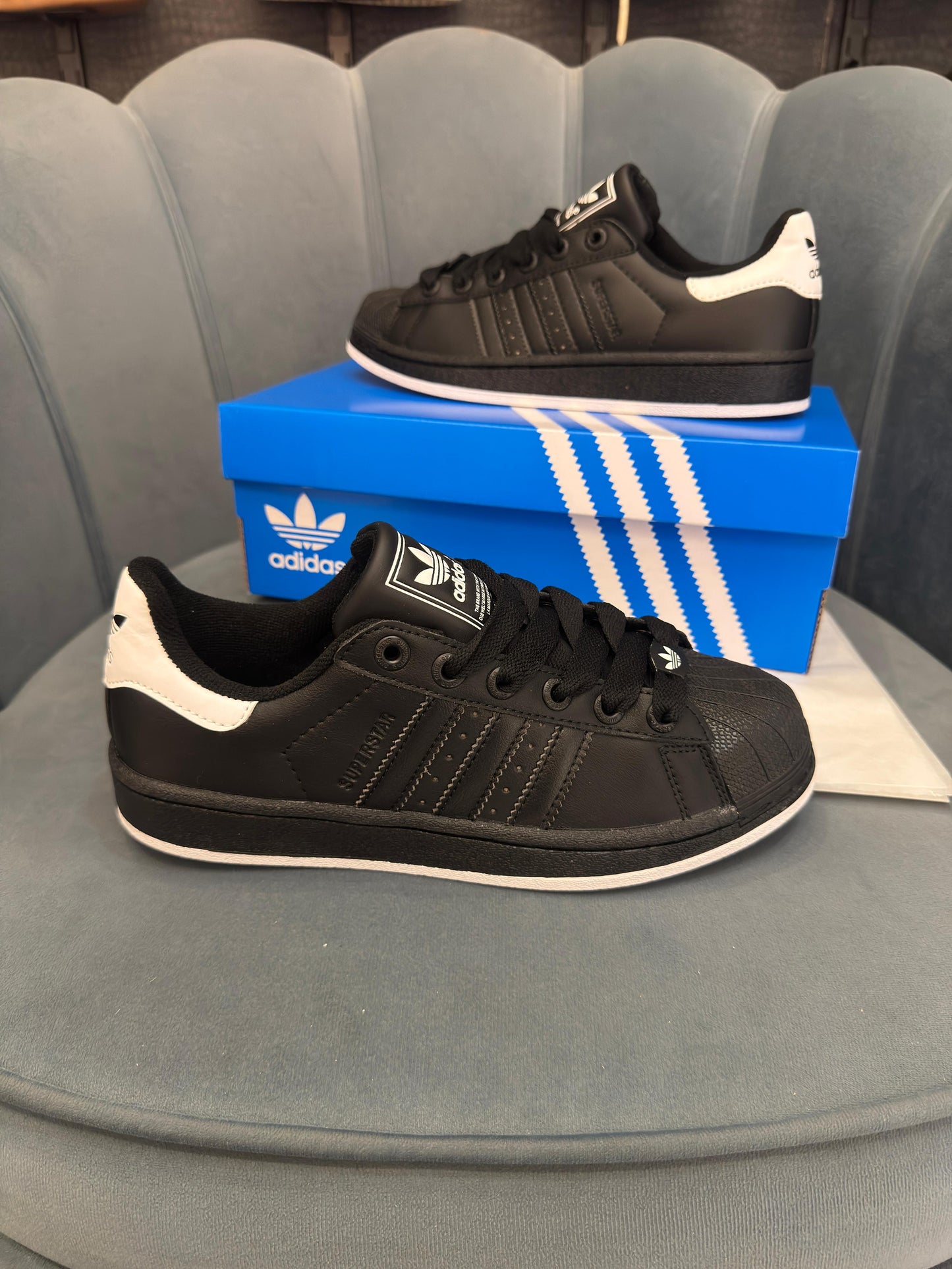Adidas originals superstar black white sole