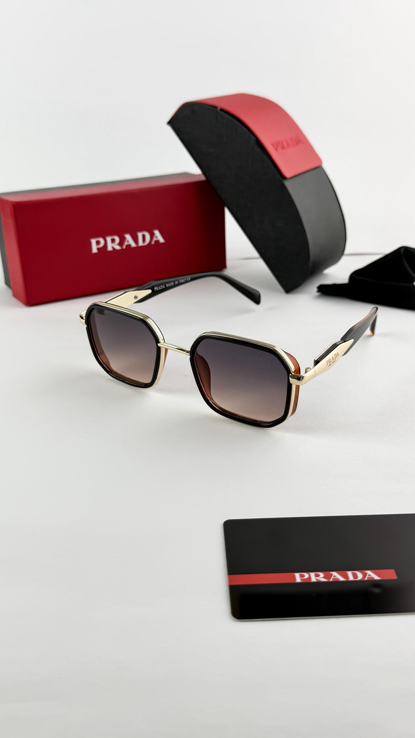 PRADA