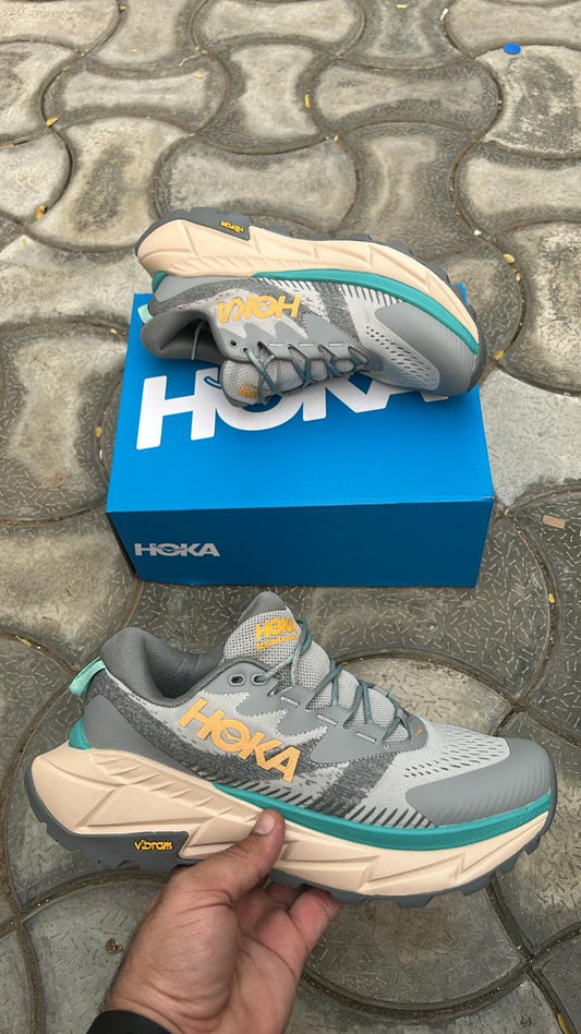 Hoka skyline float