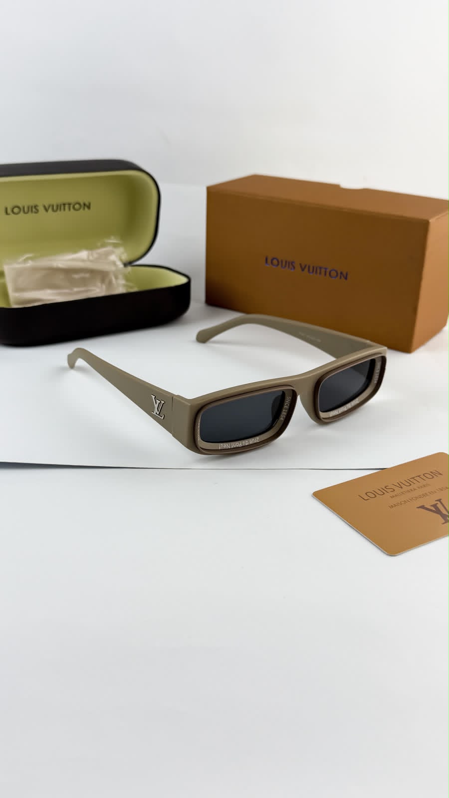 Louis vuitton biscoff