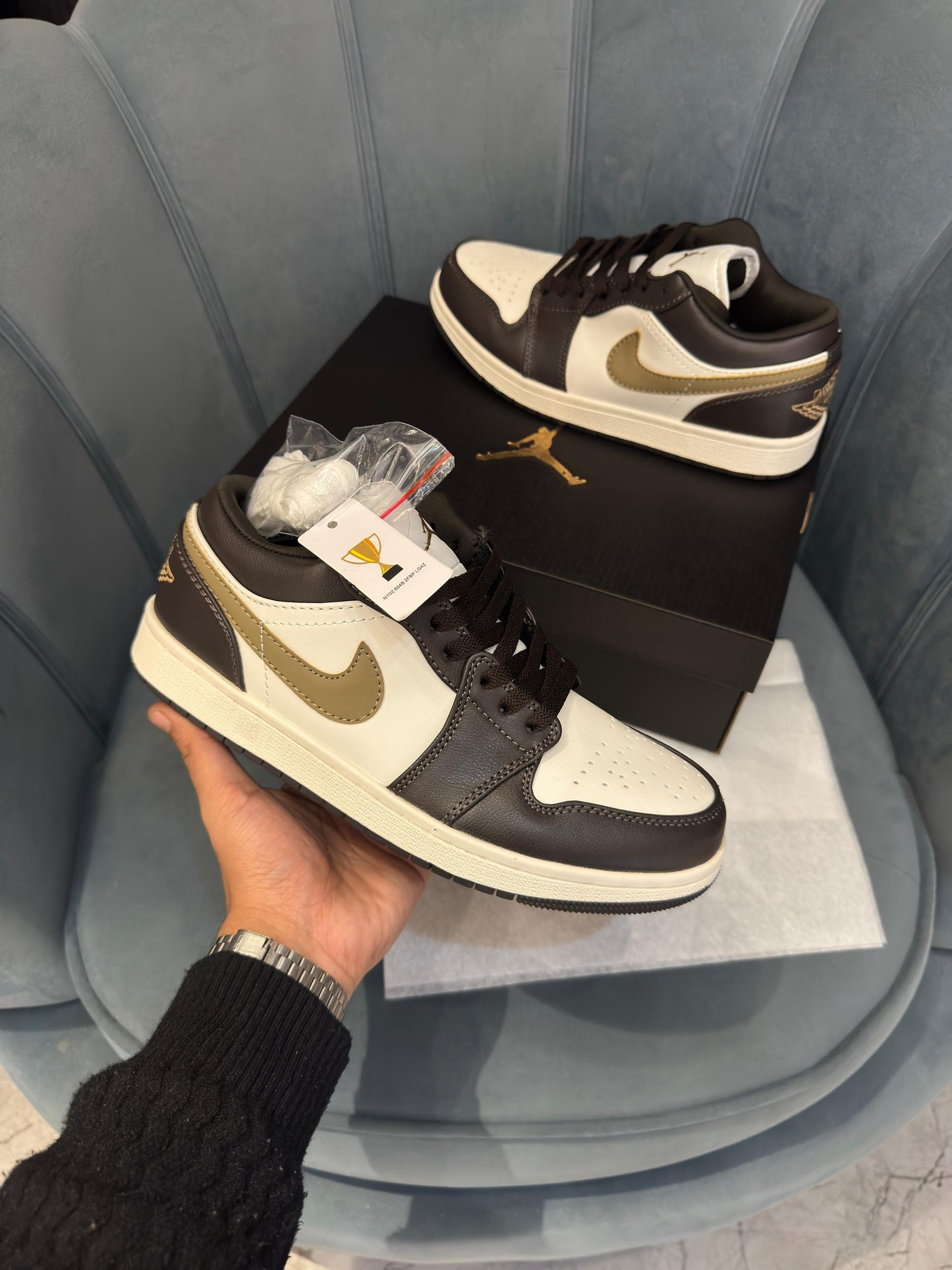 Nike air jordan low shadow brown