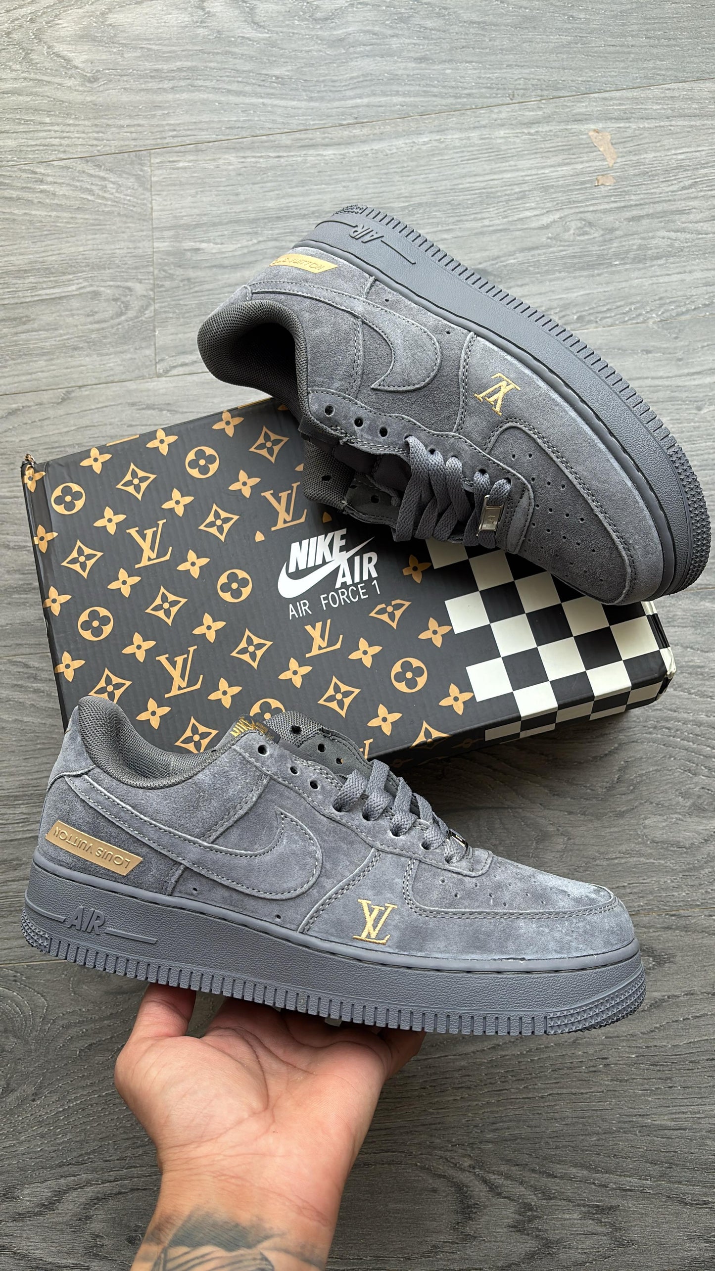 Nike airforce originals 07 x LV